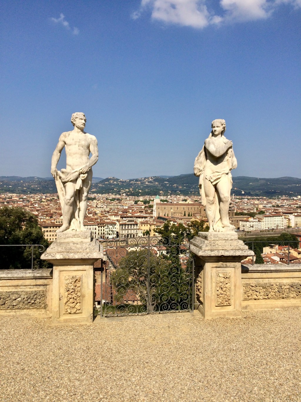 Italy on Film: Sharing Ambient, Early Autumn Moments from Tuscany and&nbsp;Rome